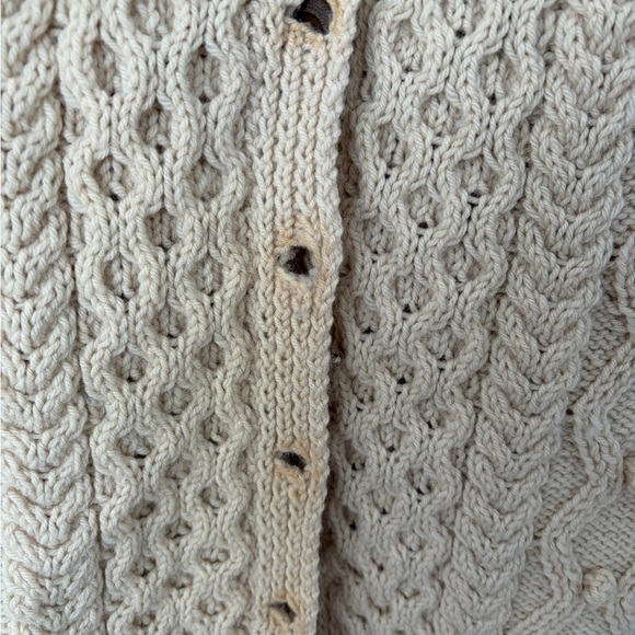 Cream Cable Knit Irish Wool cardigan - Picture 4 of 5